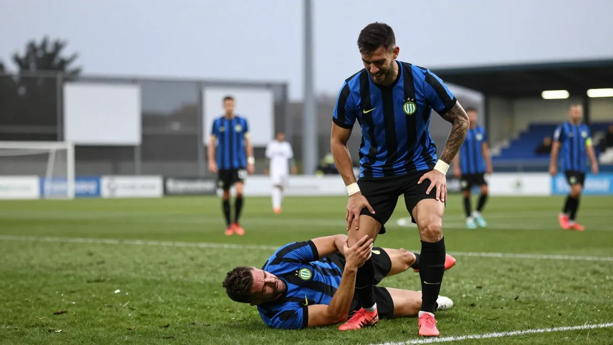 De Argentijnse aanvaller liep een spierblessure op in het duel met Club Brugge en zal naar verwachting zo'n zes weken aan...