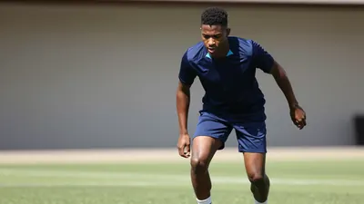 De 18-jarige flankaanvaller, die deze zomer voor 8,5 miljoen euro naar Barcelona vertrok, zegt dat de Spaanse club een...
