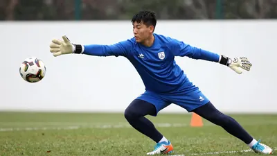Nordin Jackers is nu de derde doelman bij Club Brugge, nadat de 19-jarige Argus Vanden Driessche hem voorbij is gestreefd...